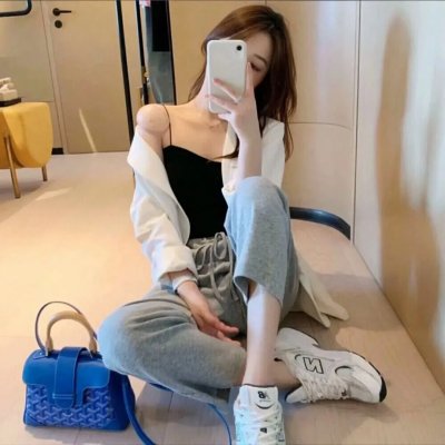 飞驰中的马